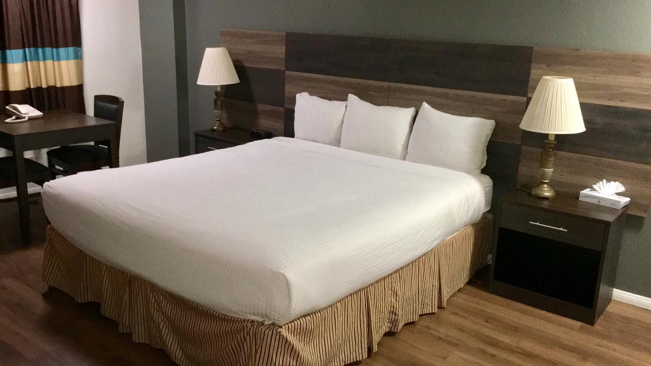Cozy Inn Costa Mesa Eksteriør billede